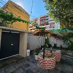 Lemon House * Tirana