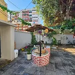 Lemon House
