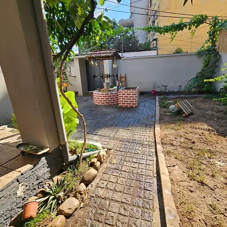 Lemon House Tirana